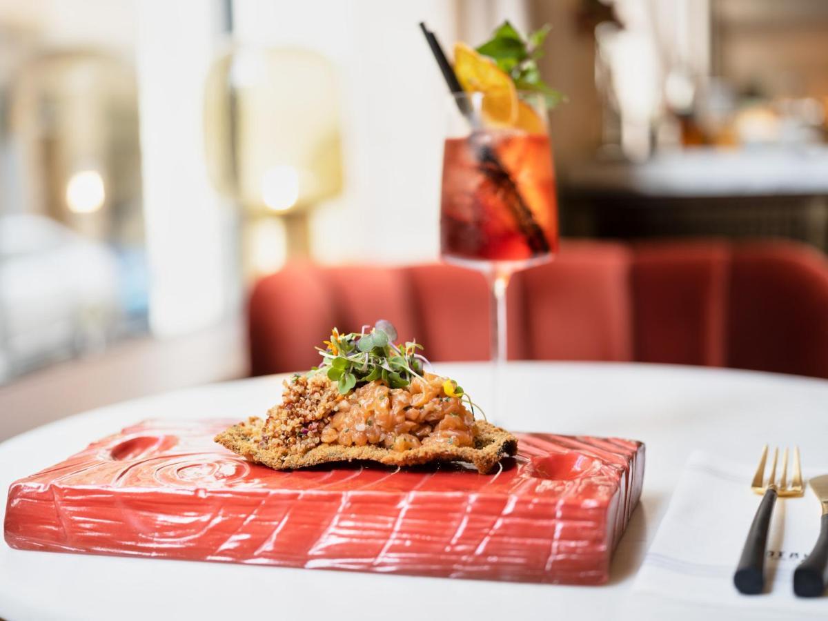 Only You Hotel Valencia Ngoại thất bức ảnh Aubergine Parmigiana